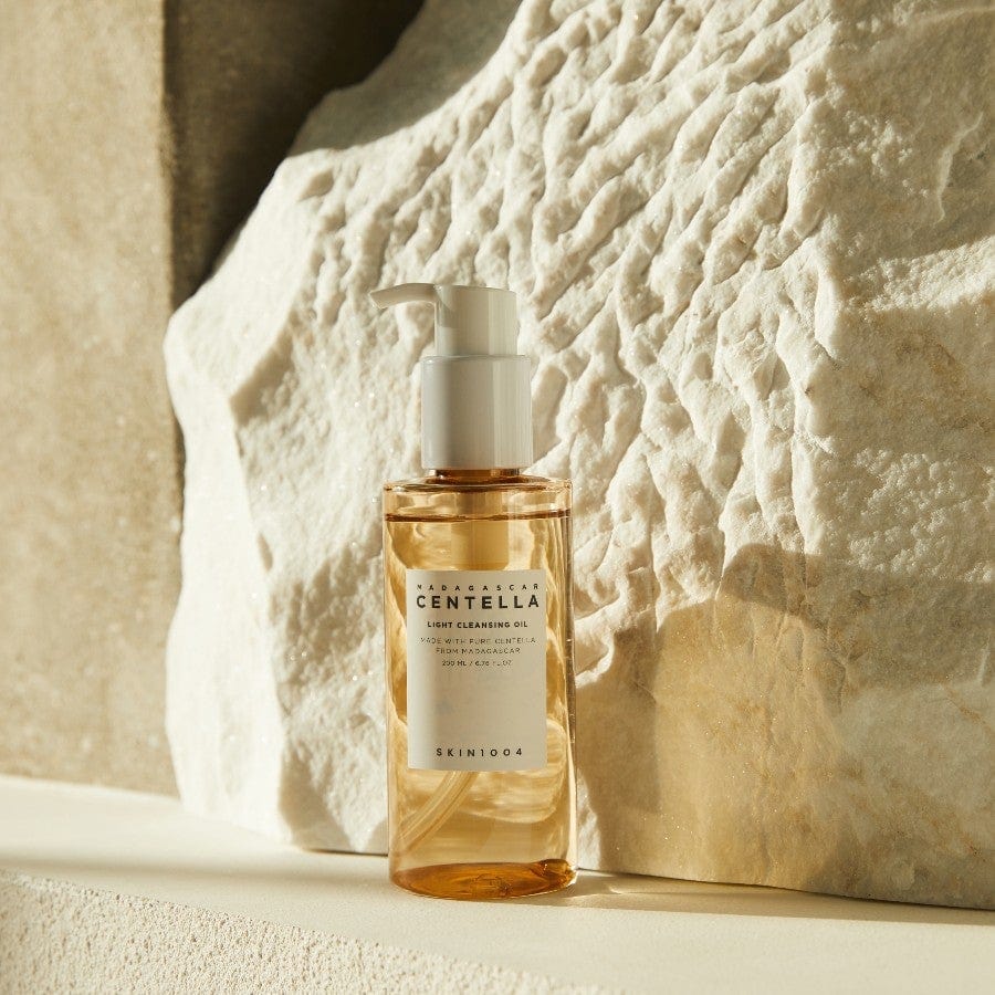 SKIN1004 Madagascar Centella Light Cleansing Oil (200Ml)
