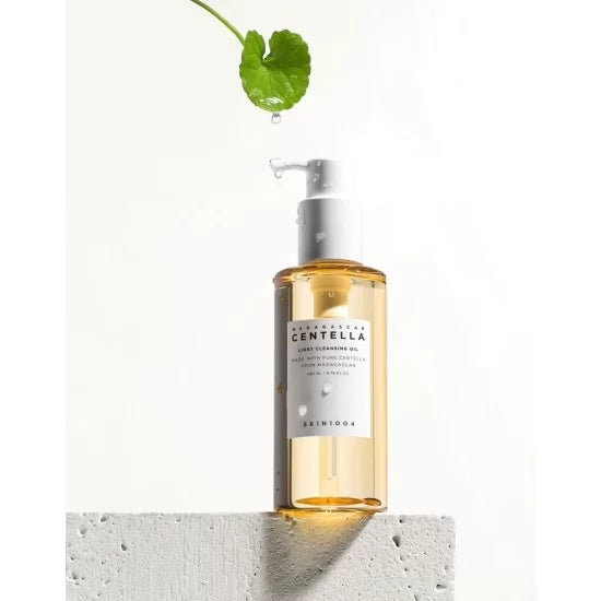 SKIN1004 Madagascar Centella Light Cleansing Oil (200Ml)