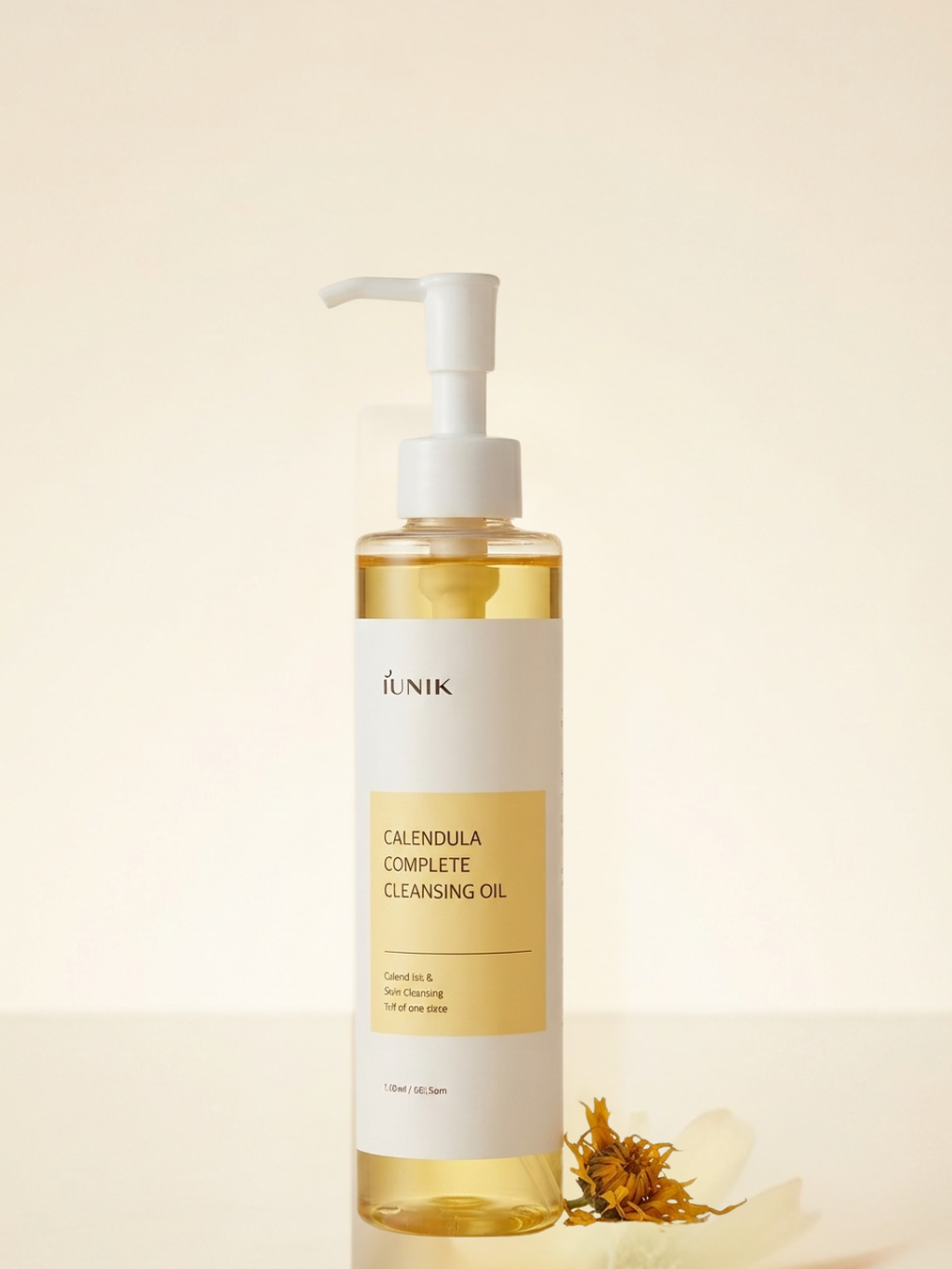iUNIK Calendula Complete Cleansing Oil 200ml – Makeup & Sunscreen Remover